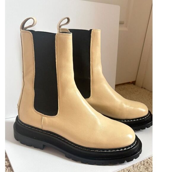 Sandro Chelsea Leather Boots Cream Ecru Size 8.5 NEW - Picture 1 of 6